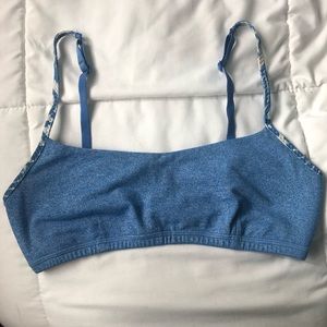 BLUE LULULEMON SPORTS BRA